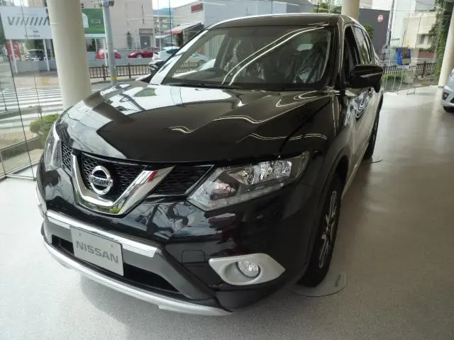 黒い車